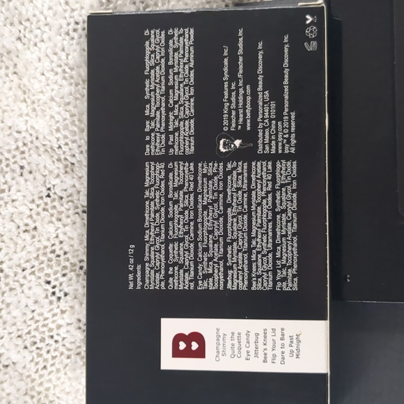 BETTY BOOP x ipsy That's So Betty Eyeshadow Palette, 12g/0.42oz - Picture 9 of 15